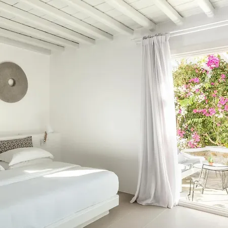 A Mykonos Отель 4*