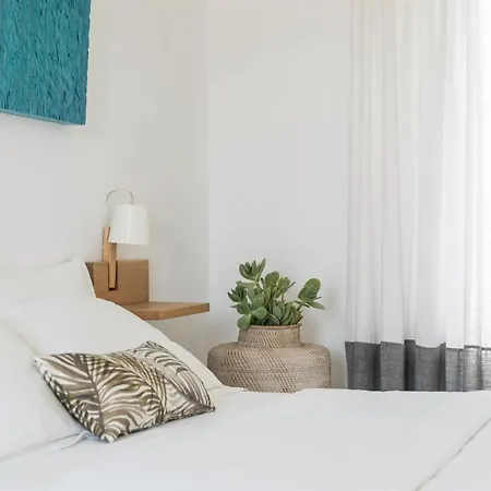 فندق ميكونوس 4*